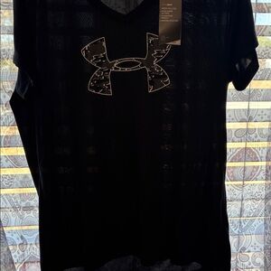 Under Armour Men's Black Graphic Tee Loose Fit